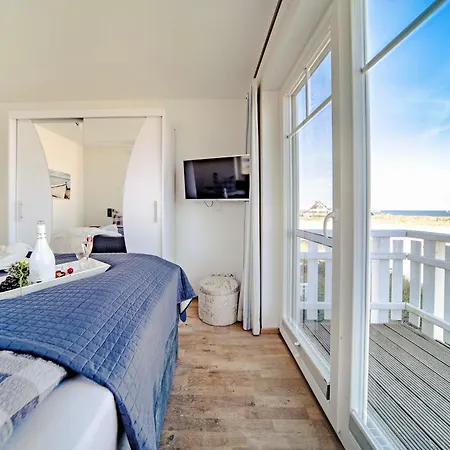 Ferienhaus Strand Hus Mit Strandzugang By Seeblick Ferien Oro *
